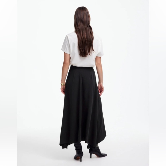 Madewell Asymmetric Midi Skirt Size 2 in True Black NEW NT389 $118 - Picture 3 of 13